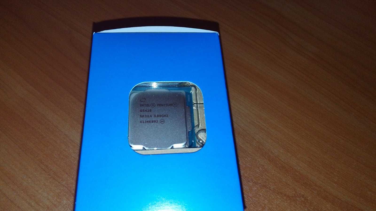 Intel Pentium Gold G5420 Coffee Lake-S 3800Mhz Box (BX80684G5420)