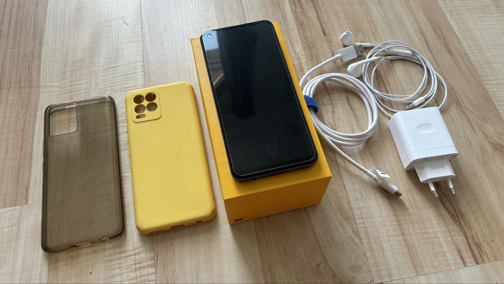 Realme 8 4/64GB stan bdb!