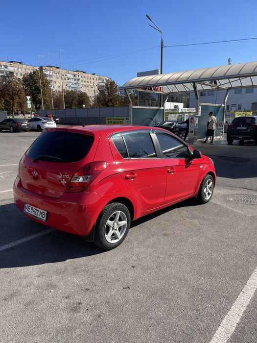 продам Хюндай і20 автомат