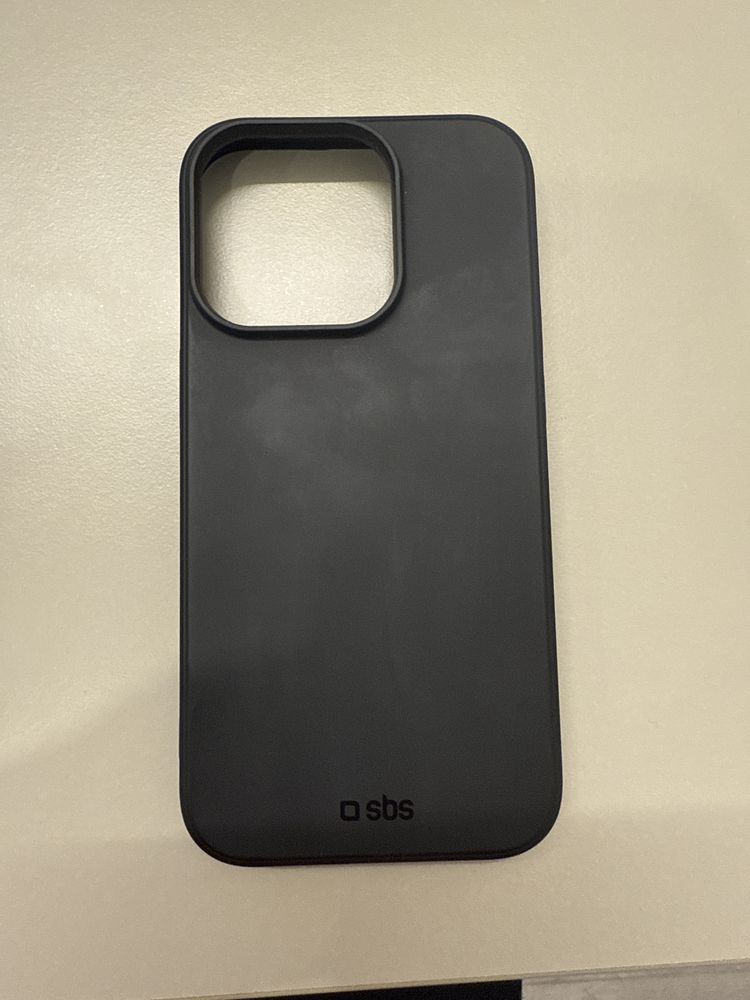 Capa preta da SBS para iPhone 14 Pro