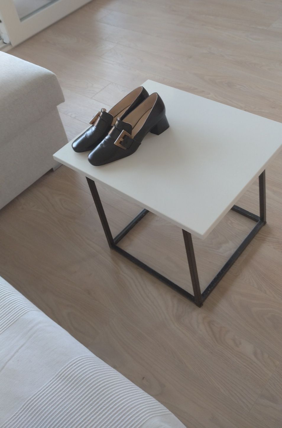 Lux nowe super wygodne Högl skórzane 40,5 40 czarne klamra skóra buty