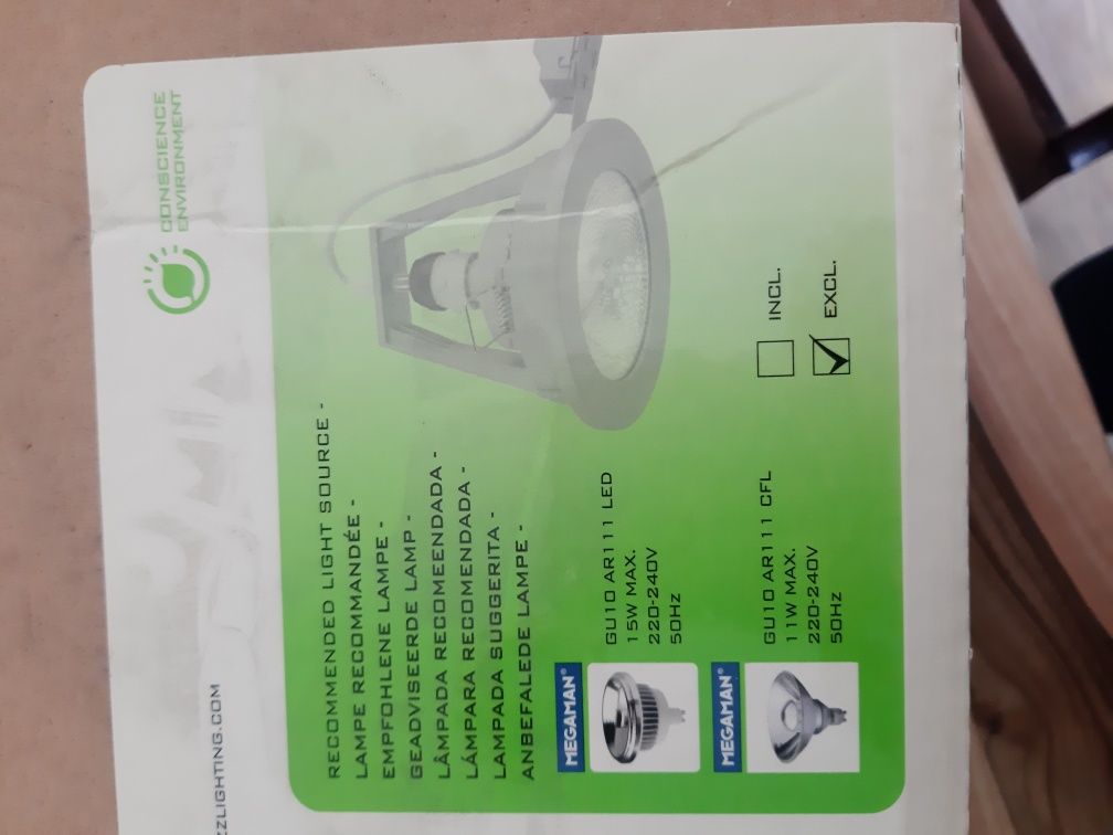 Lampa sufitowa biała
