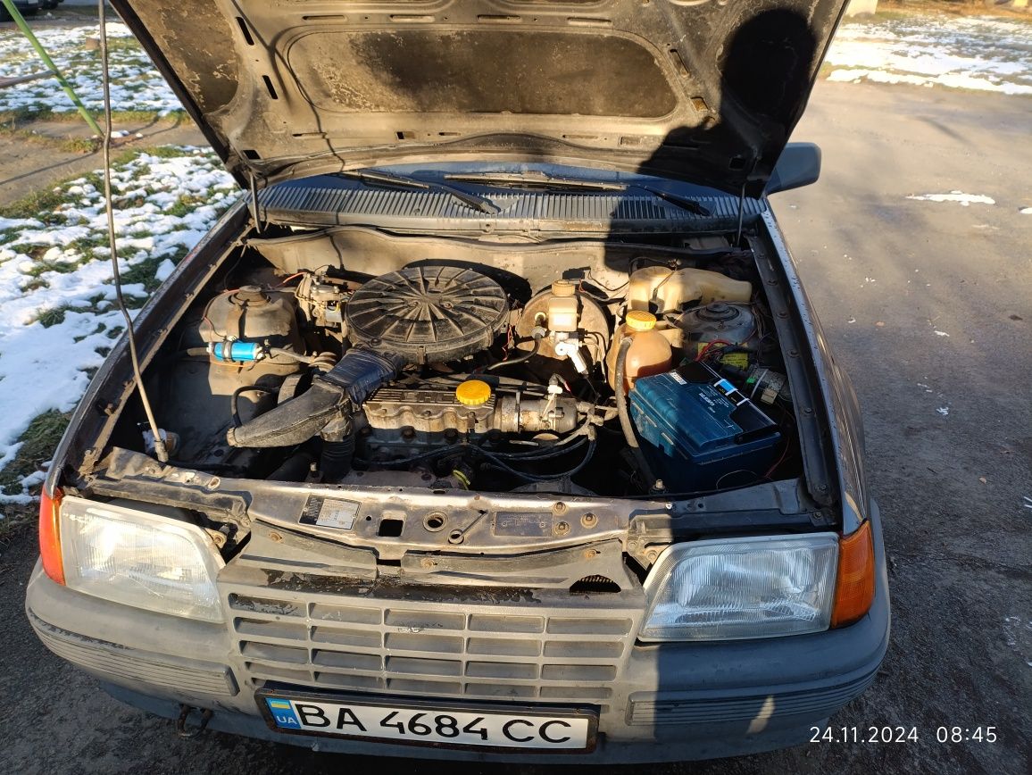 Опель кадет/Opel Kadett 1987