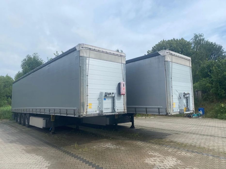 Schmitz Cargobull  Naczepa firana w bardzo dobrym stanie, więcej informacji pod nr. tel.