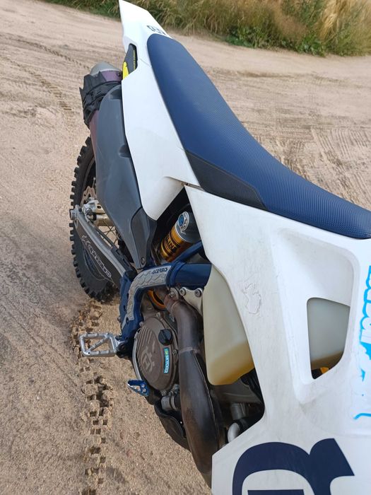 Husqvarna FX 350 Cross country Ohlins FE FC