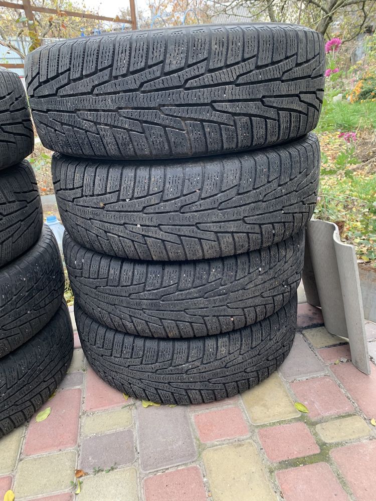 Зимова гума Nokian Tyres 195/65 R15 рік (3821) залишок 6мм