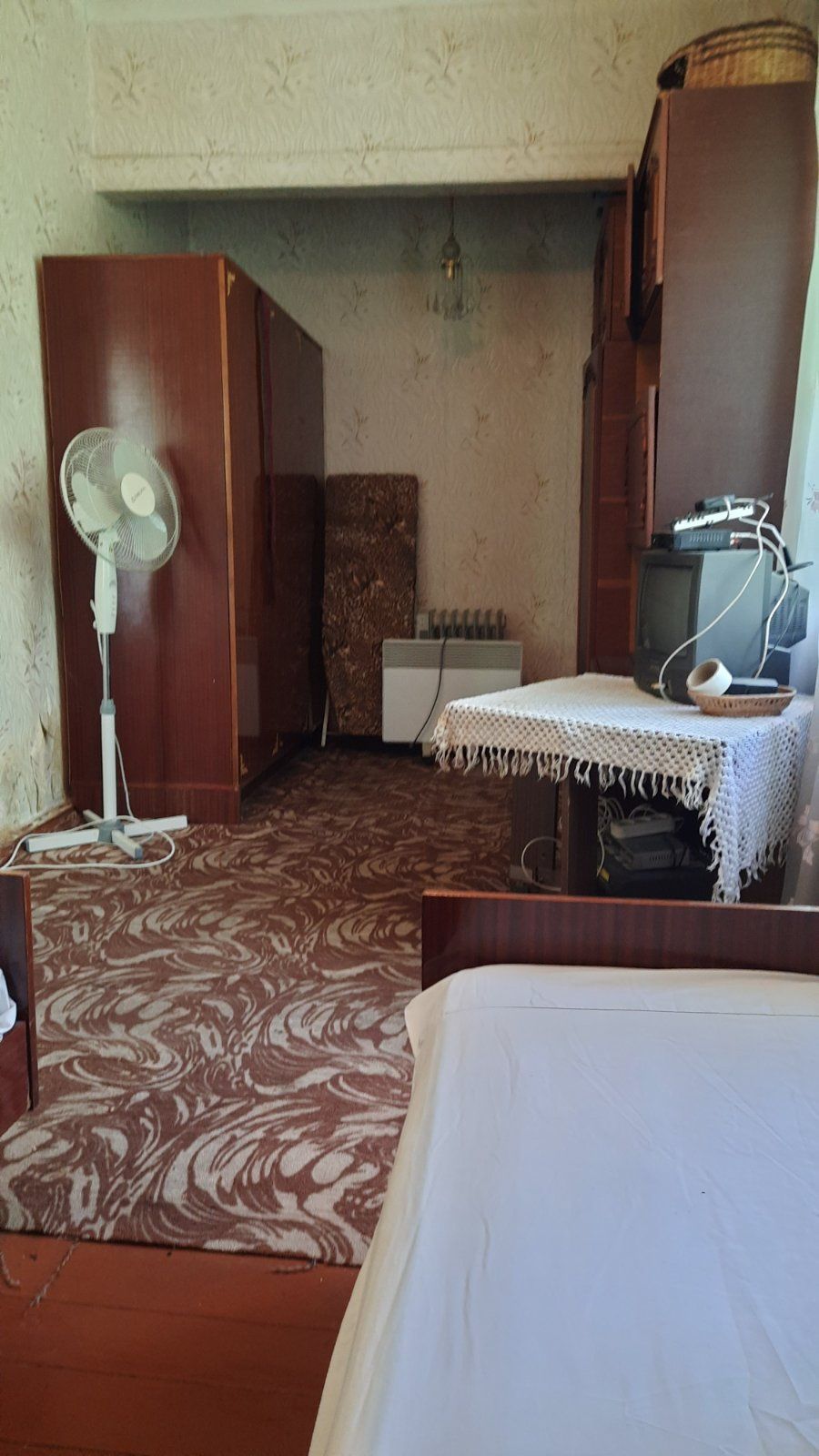 Здам 2 кімнатну центр