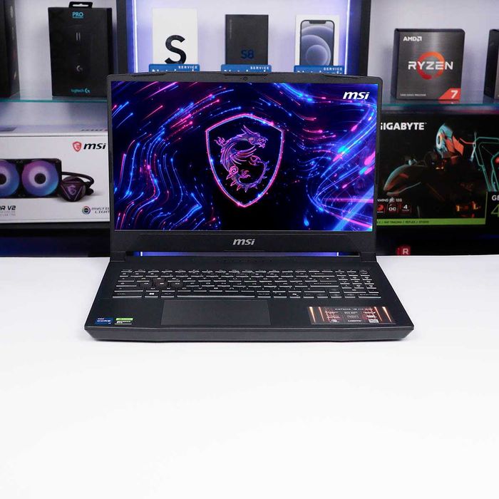 Ігровий ноутбук MSI Katana 15 HX B14W / Intel Core i7 / 16 ГБ RAM