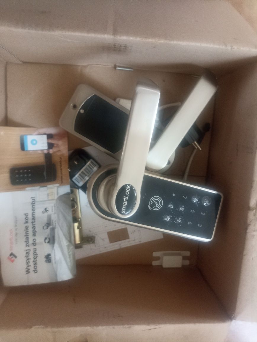 Zamek elektroniczny smart Lock