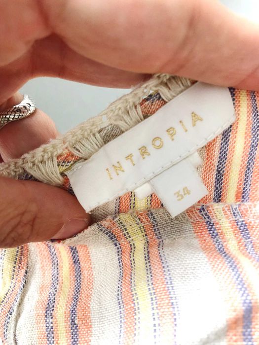 Vestido em linho estampado da Intropia