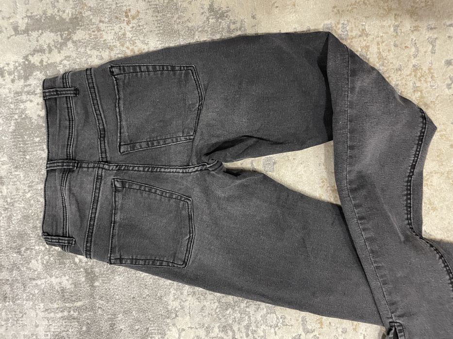 Джинси Bershka 32 розмір