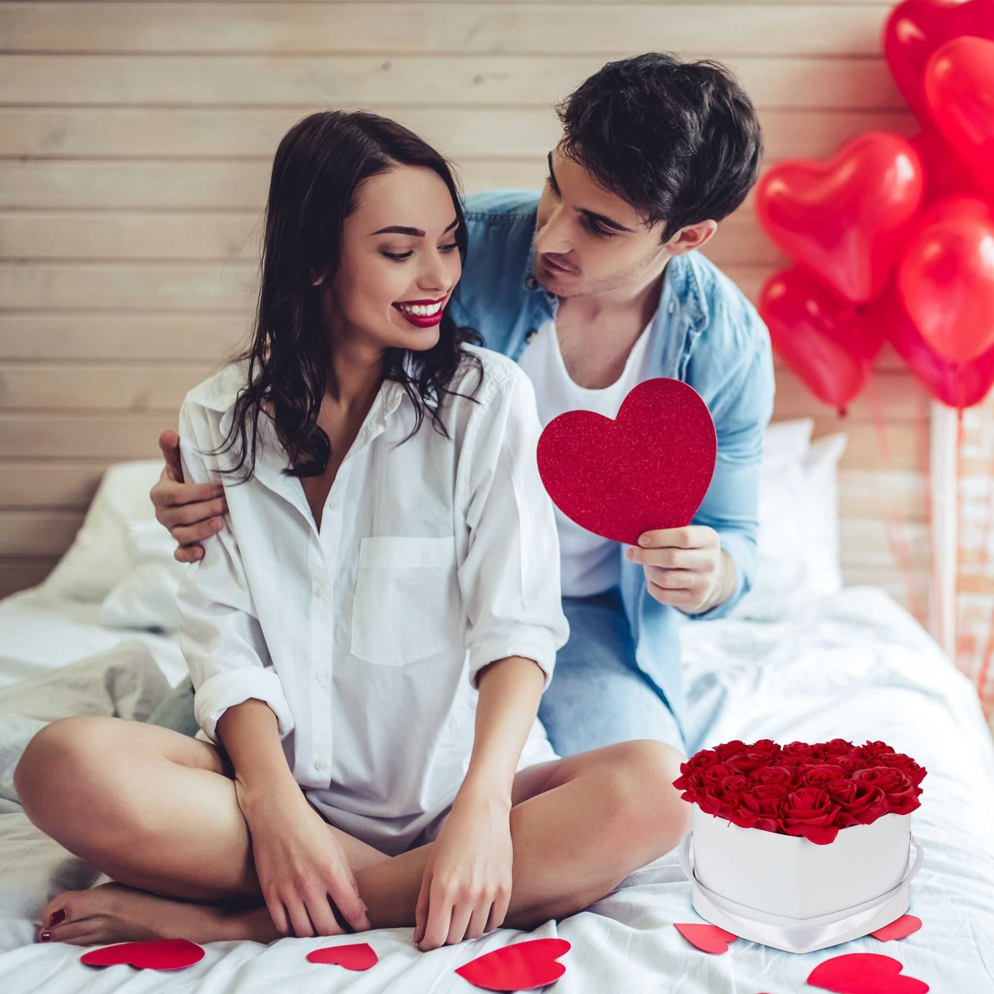 Flower box biały serce z czerwonymi różami 18 róż Relaxdays