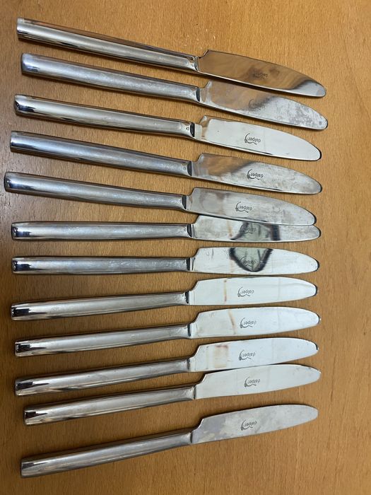 Conjunto de 12 facas de sobremesa