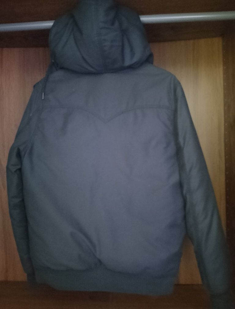 Kurtka.. Levi's.