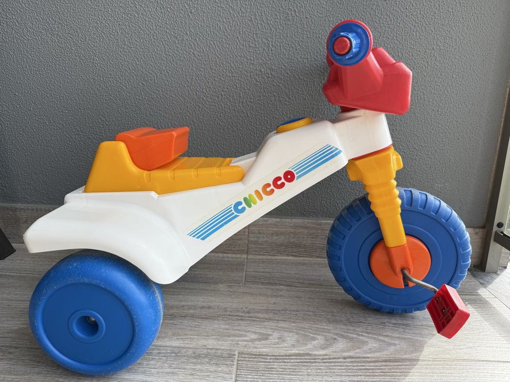 Triciclo / mota Chicco