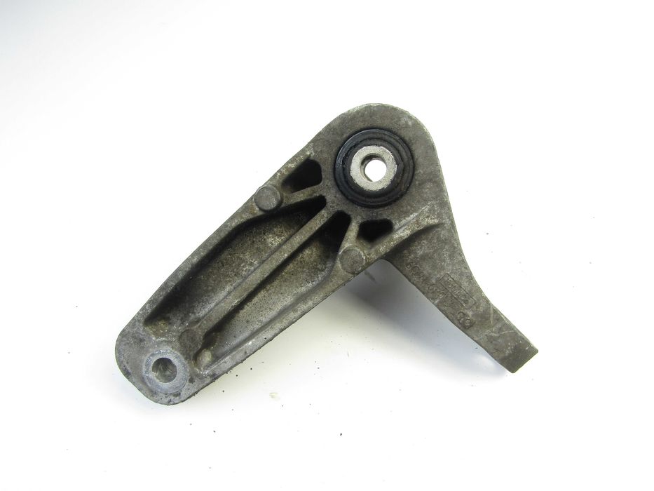 Ford Mondeo Mk4 2.0 TDCI 6b łapa skrzyni biegów poduszka