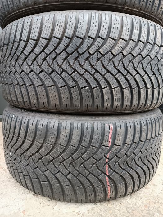 Зимові шини 245/40/18 Falken EuroWinter HS01