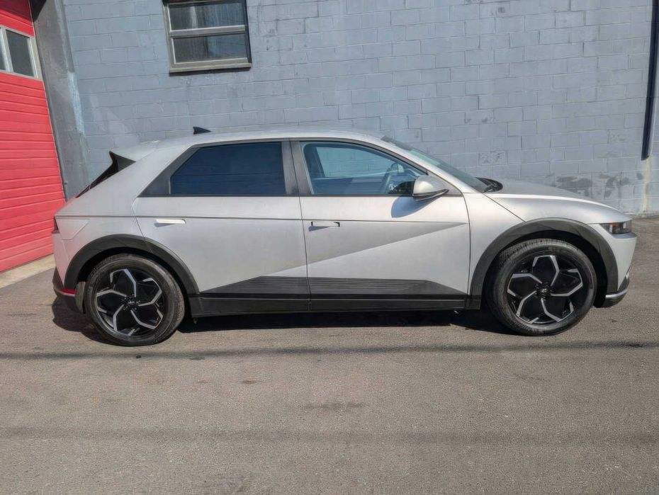 Hyundai Ioniq 5 SEL      2023