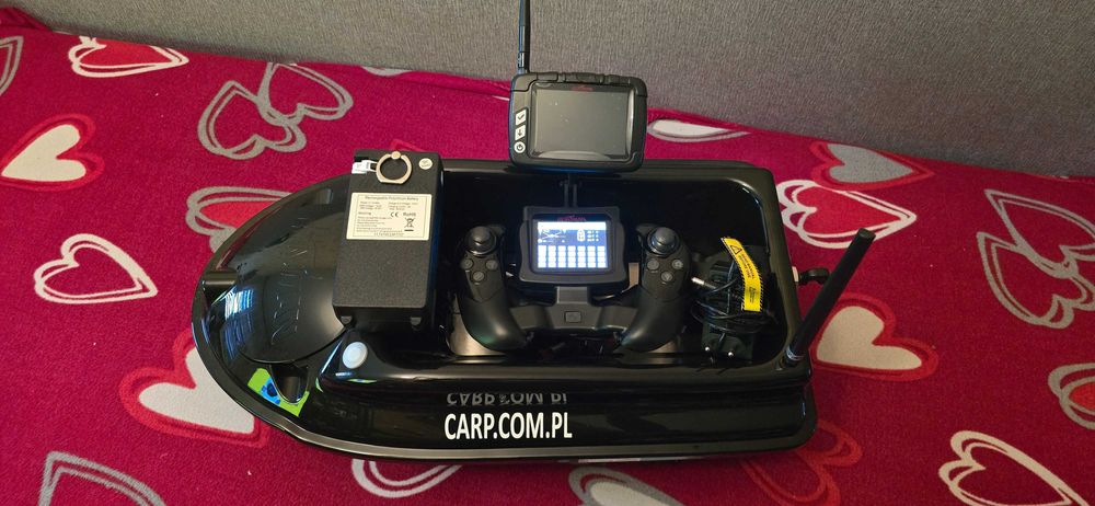 Łódź zanętowa Boutman ACTOR Pro Plus