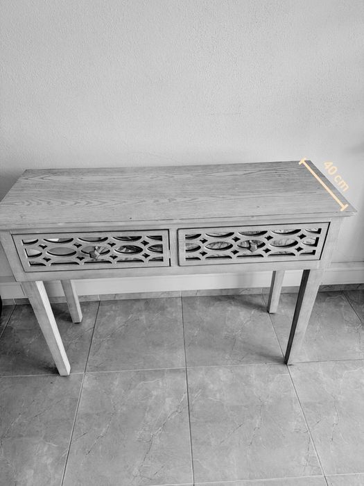 Consola / Aparador com gavetas para entrada - Excelente Estado