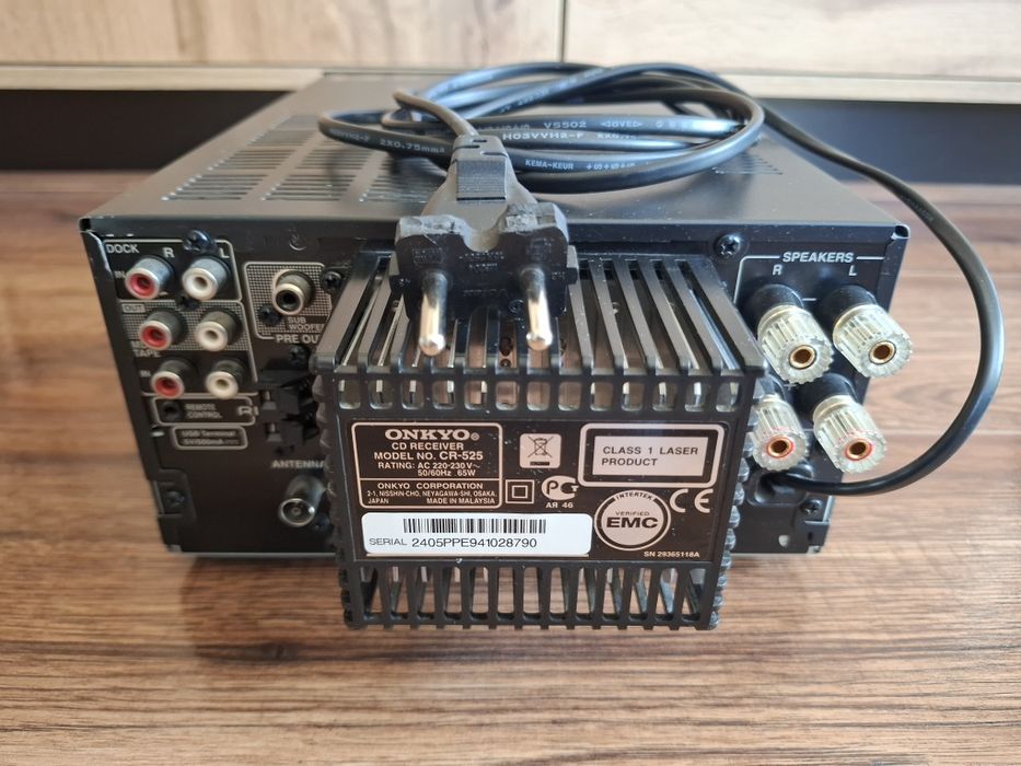 Wieża ONKYO cr 525