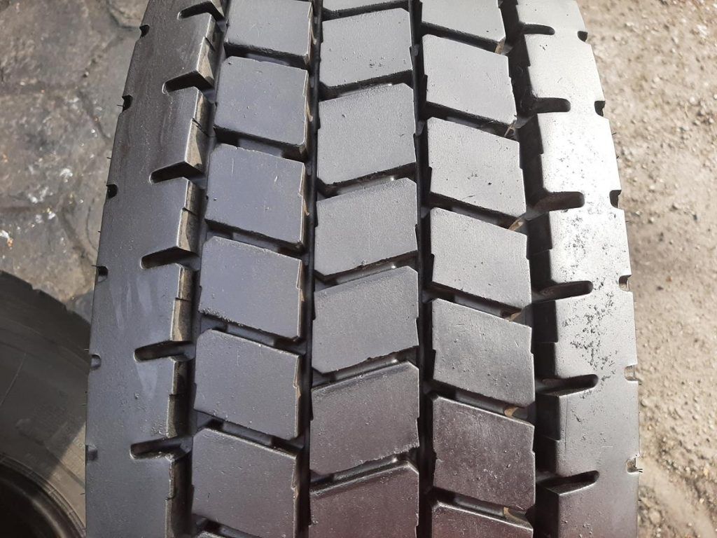 Opona używana ciężarowa 315/70R22.5 DĘBICA DRD2 650zł C2412
