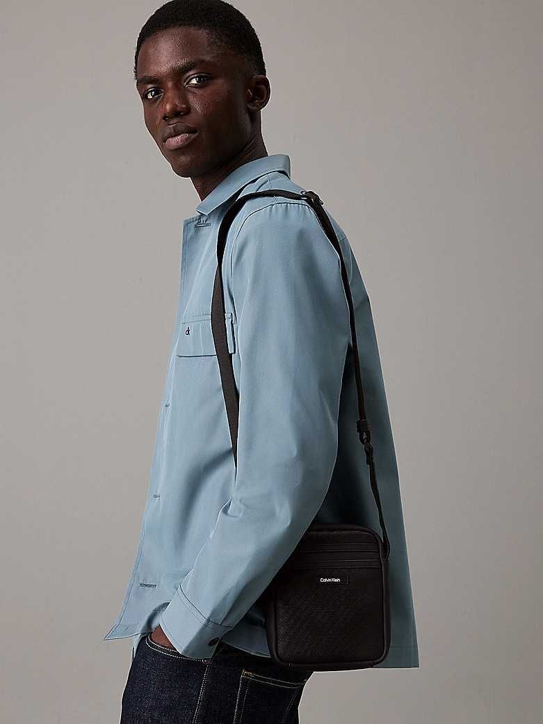 Calvin Klein. Mała konduktorka