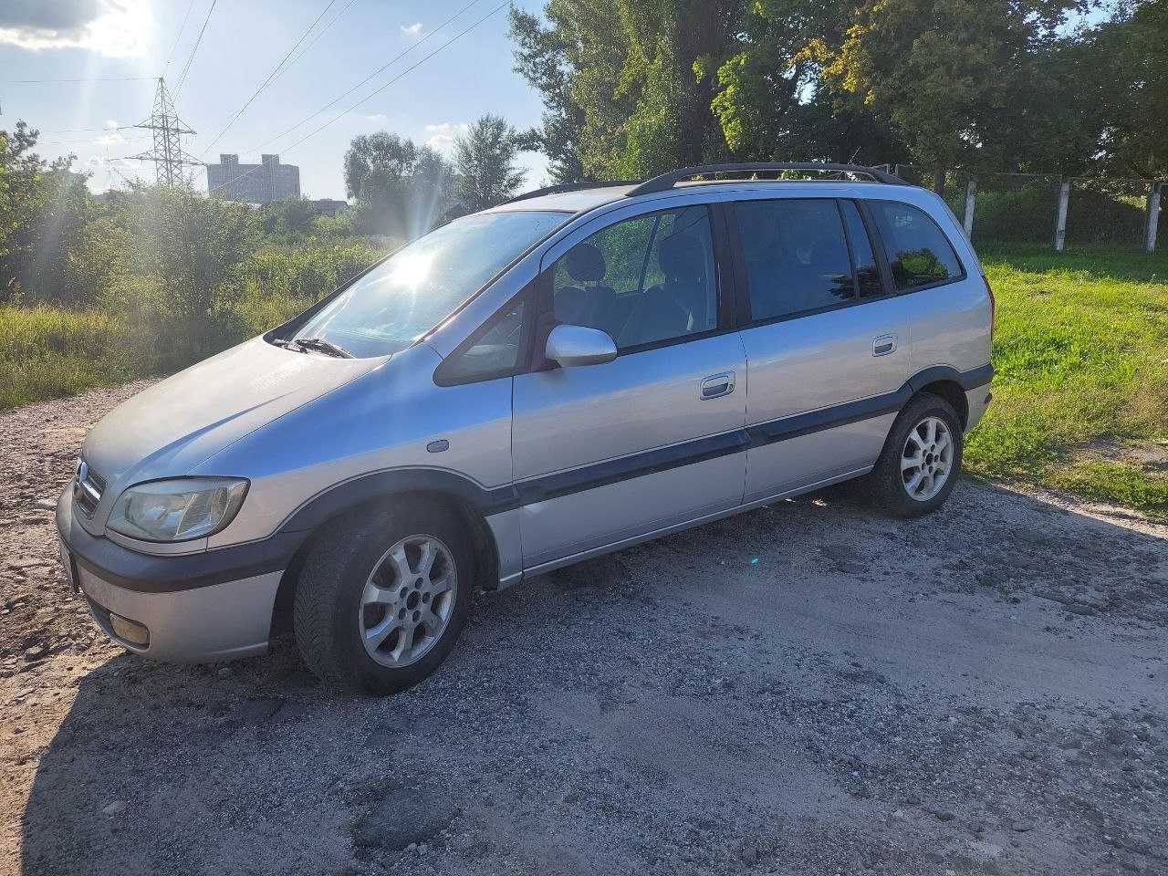 Opel Zafira | Опель Зафіра | 2004 року