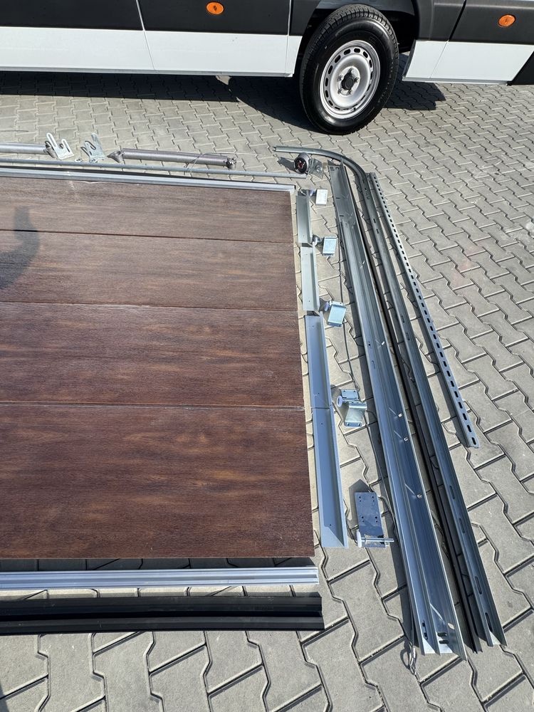 Zestaw kompletnej bramy BRAMA SEGMENTOWA orzech zloty dab   2,5x2,23