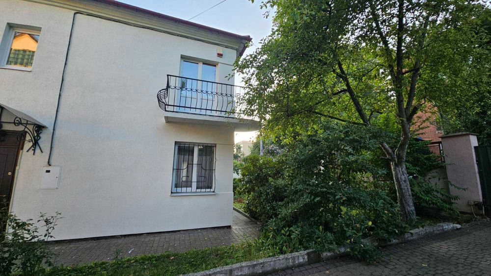 Оренда будинку довгострокова