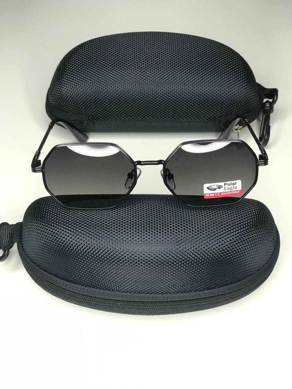 Солнцезащитные очки Octagonal черные фигурные с поляризацией металл