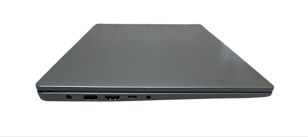 Lenovo Ideapad Ryzen 7520U 4ядра/8gb DDR5/256gb ssd/15’6 Full HD