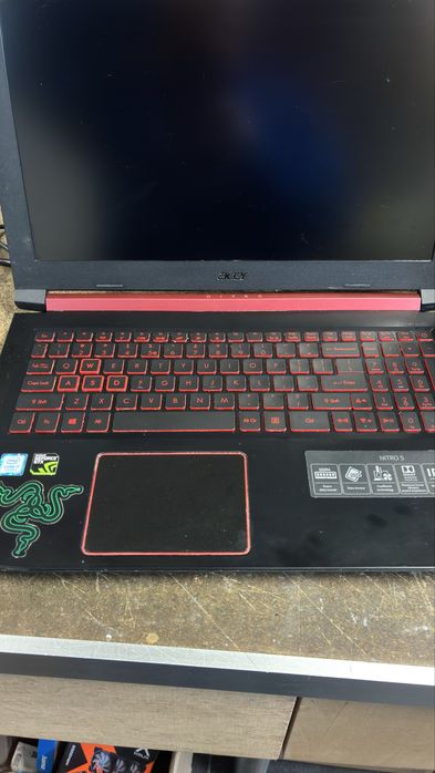 Laptop Acer Nitro i5-7000/1050ti/8GB uszkodzony