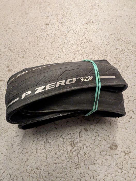 Opona Pirelli P Zero Race TLR Speedcore 700x28