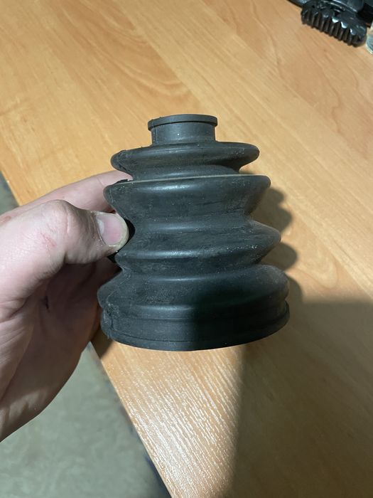 Пыльник наружного шруса