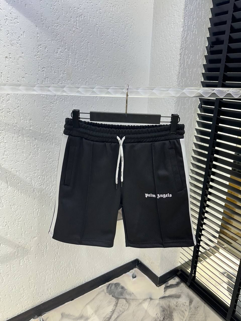 Модні Шорти  Palm angels розмір  S-XL