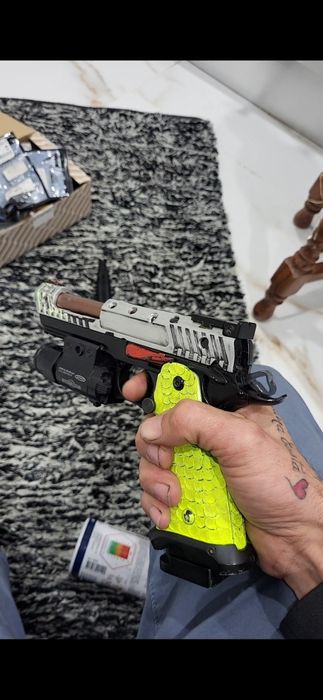 Vendo pistola airsoft combat master 5.1