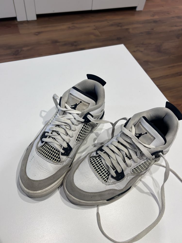 Buty Air Jordan 4 Retro rozm 38,5