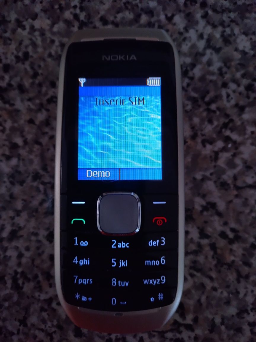 Telemóvel Nokia 1800 Usado