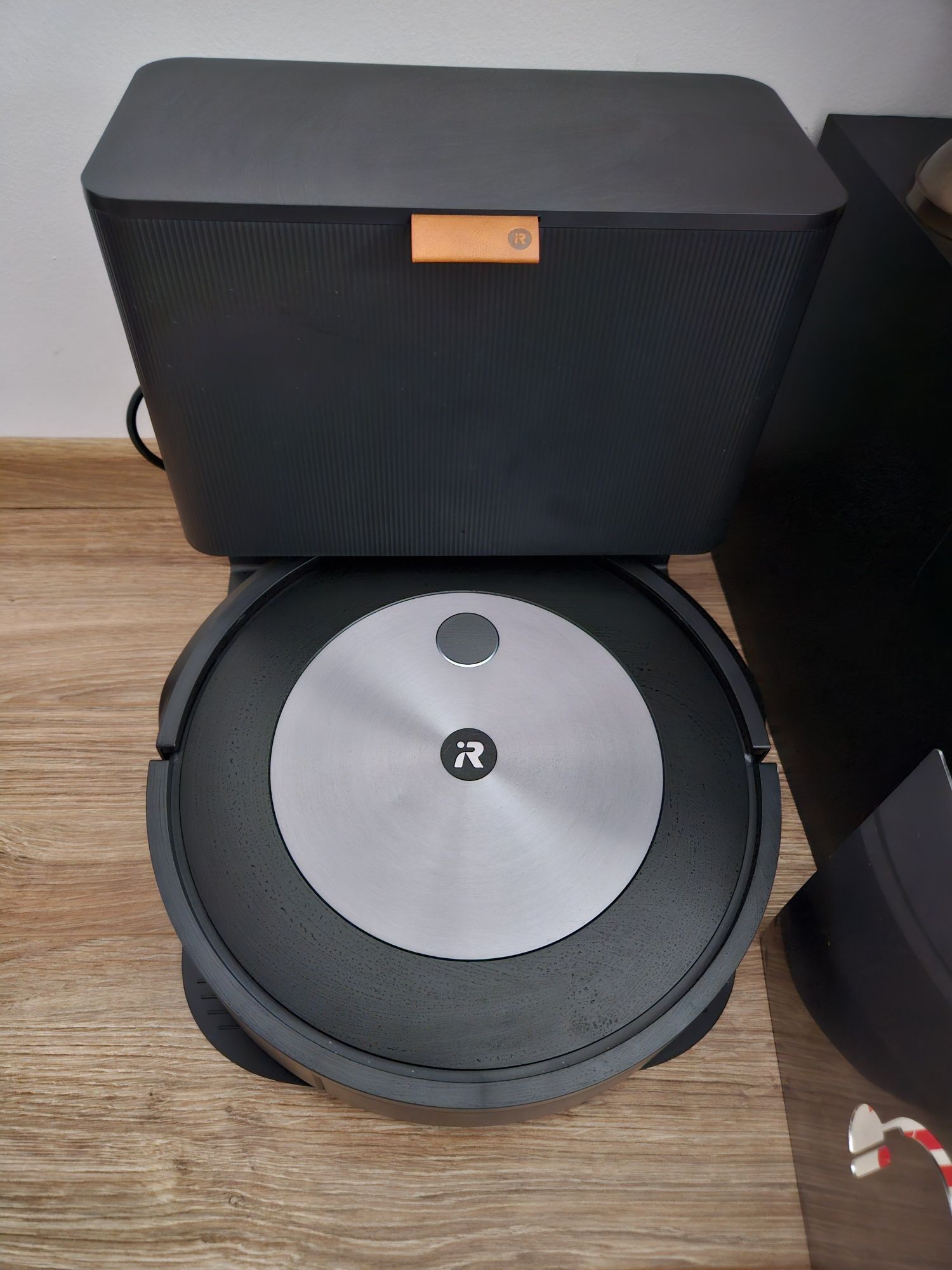 Odkurzacz iRobot Roomba j7+