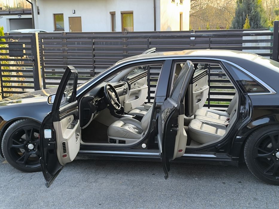 Audi S8 D2 1997r 340km Felgi 19 ABT jasna skóra Gwint wydech Fox