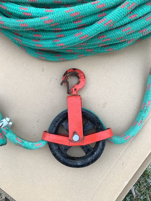 Lina polipropylenowa, robocza. 100 Mb. Zestaw. Bloczek. Hak.