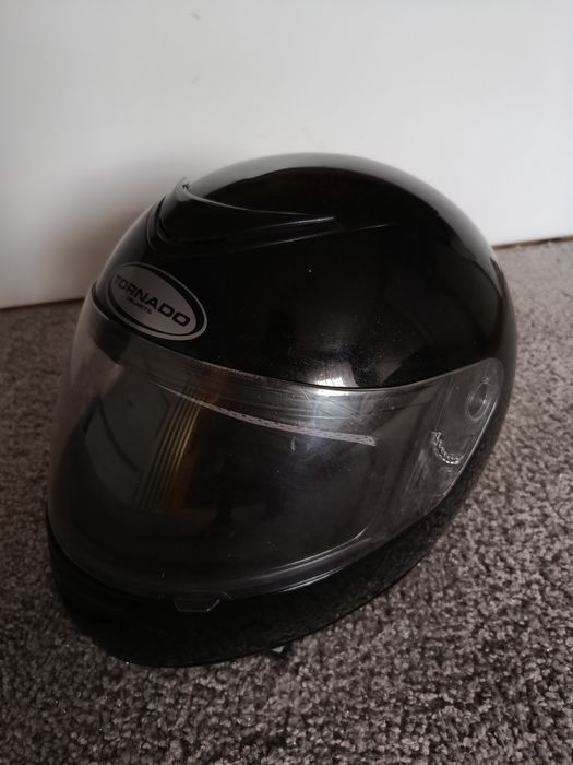 Kask na motor tornado