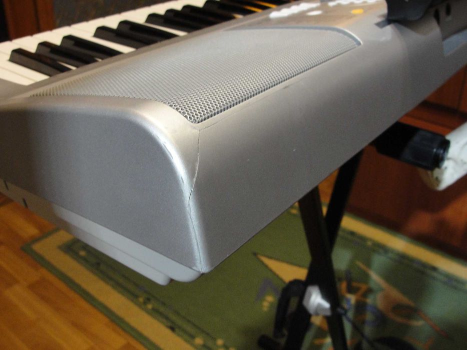 Синтезатор Yamaha YPT 300