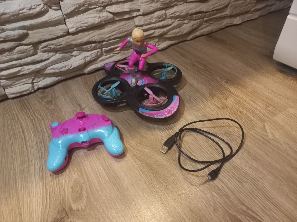 Mattel Gwiezdna Przygoda Sterowana latająca Barbie Dron