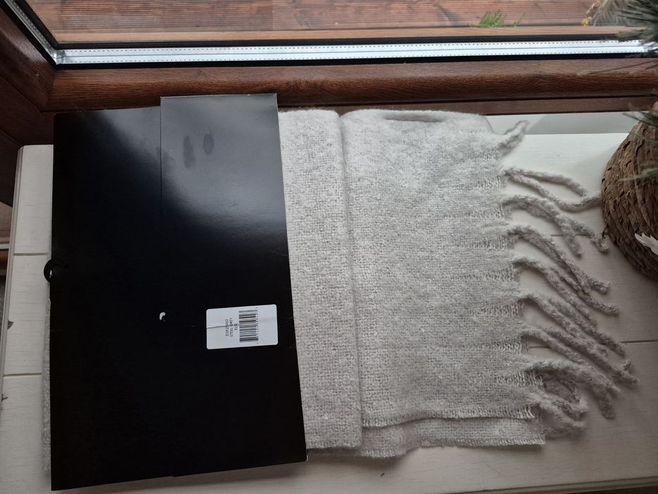 Czapka Szalik Zestaw DKNY