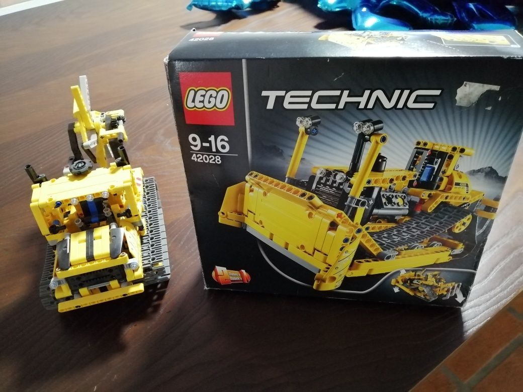 Set de lego 42028