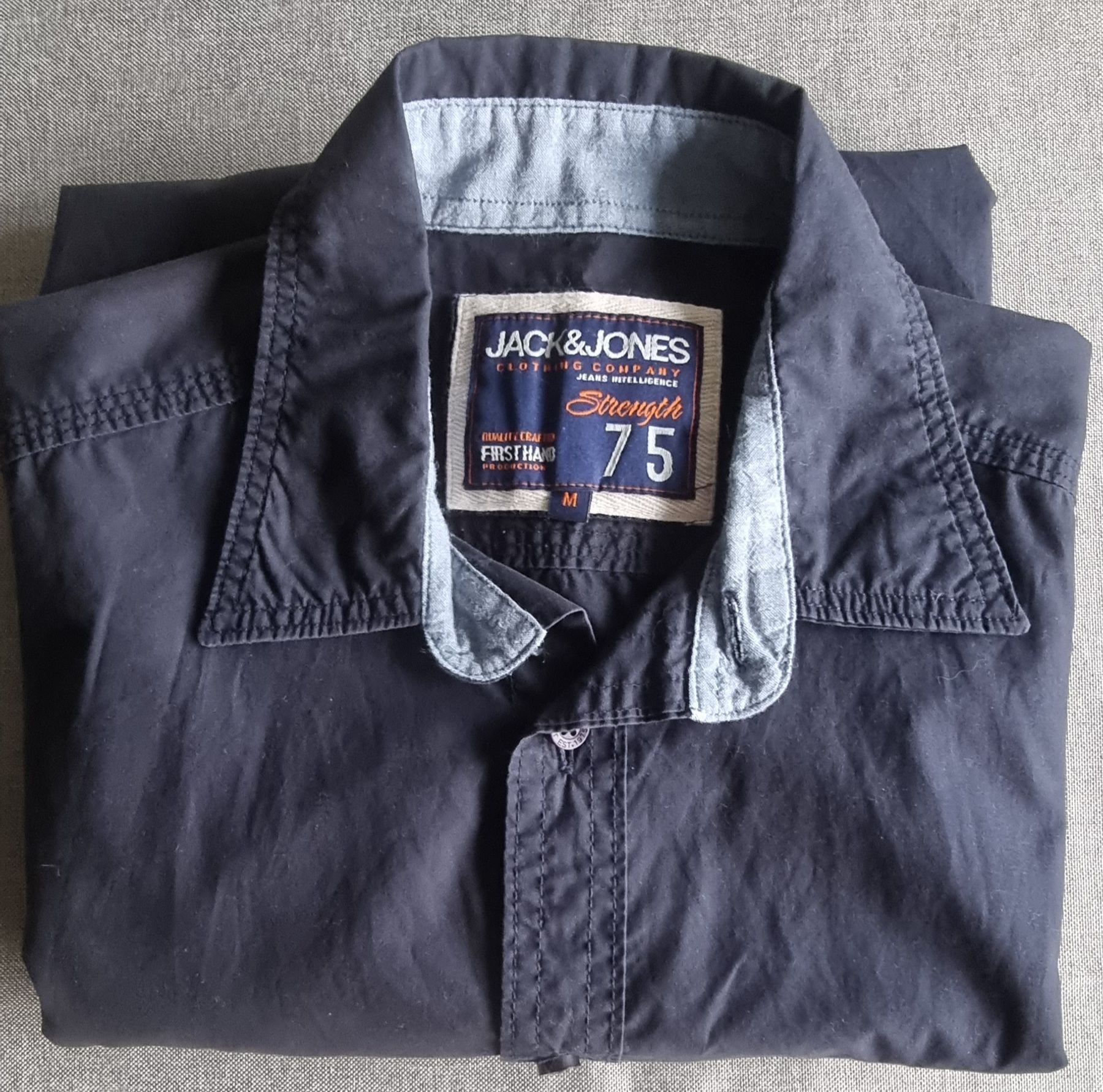 Koszula firmy Jack & Jones rozm. M