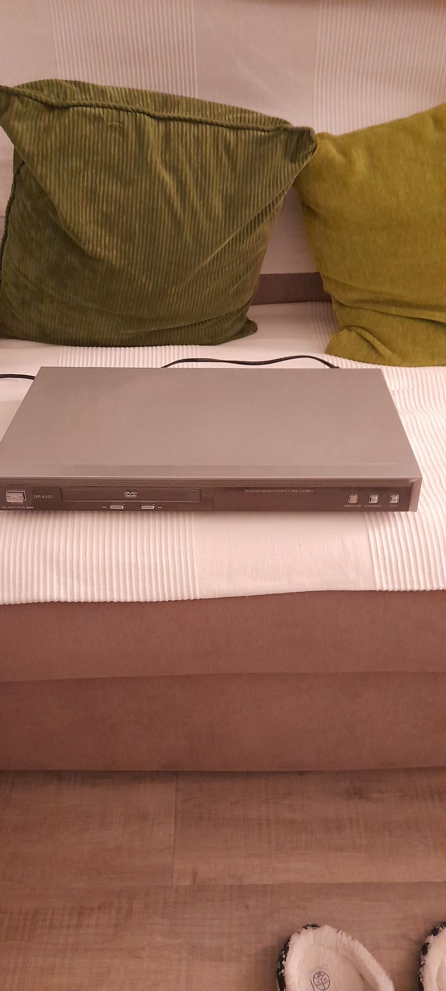 Leitor DVD cinza
