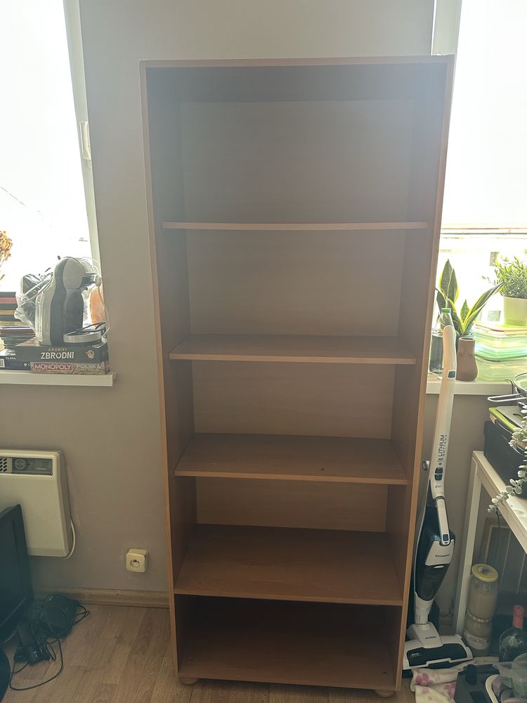 Caly zestaw mebli 4 elementy odbiór tylko w całości.